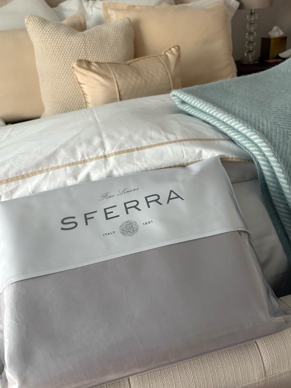 New SFERRA GIZA 45 1840 TC SATEEN Cotton Queen duvet Cover $2499 Retail TIN - Picture 5 of 10